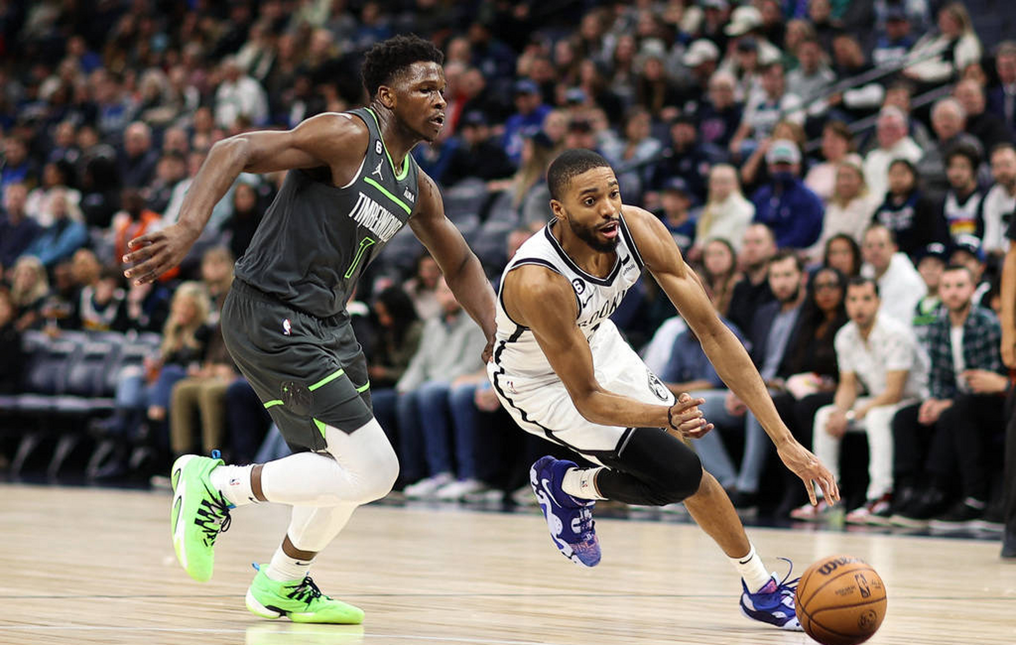 篮网靠外线压制森林狼，战术有效全队齐发威的简单介绍