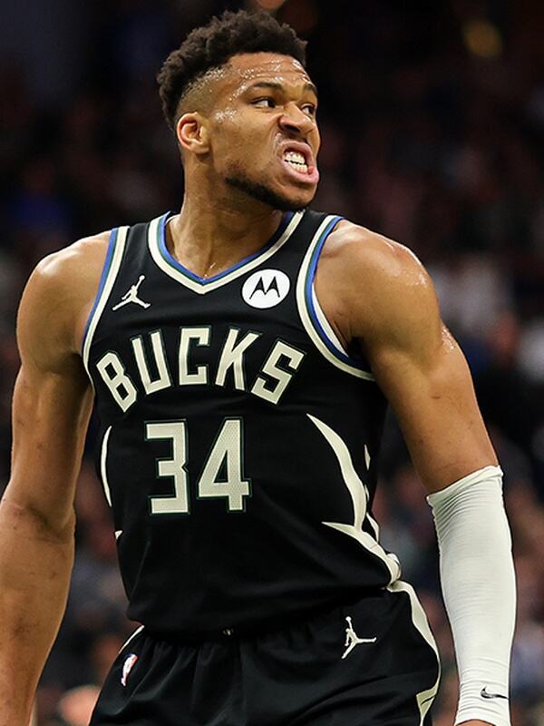 字母哥连续五场比赛得分超过绝杀，TES挑战极限！