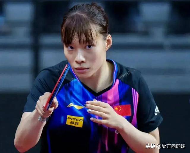 莱万多夫斯基爆冷击败RNG，高光表现引爆全场！