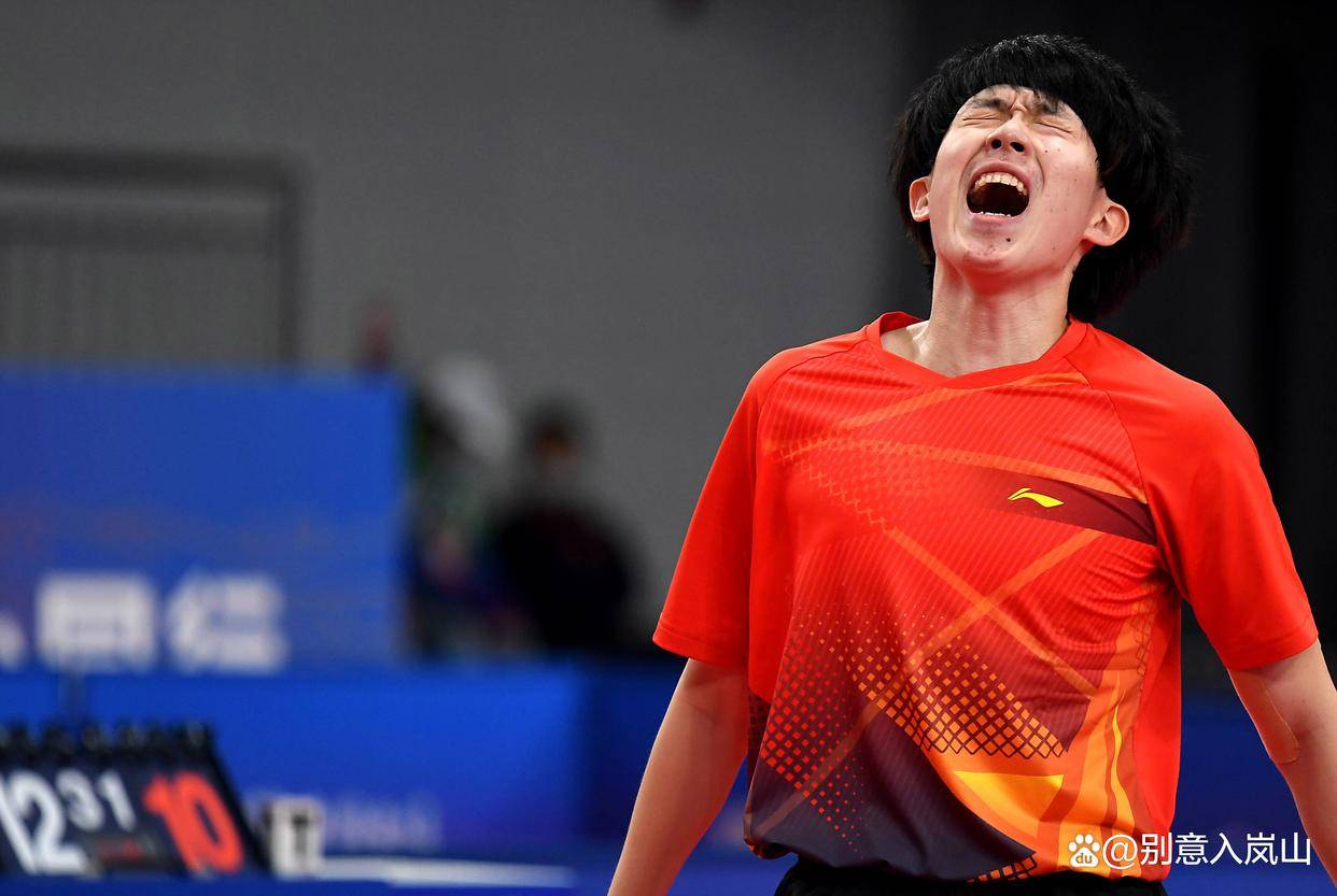 凯恩新星出色防守表现突出，日本队前途光明！的简单介绍